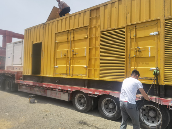 长垣除了负载情况和发动机维护,还有哪些因素会影响 200kw 柴油发电机的油耗?