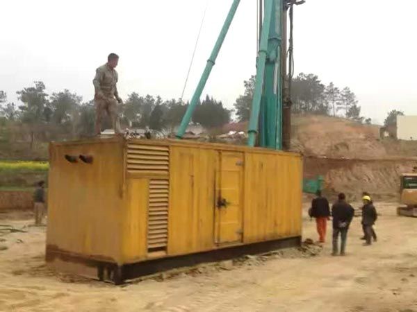 长垣如何判断水冷式机油散热器密封件是否需要更换？